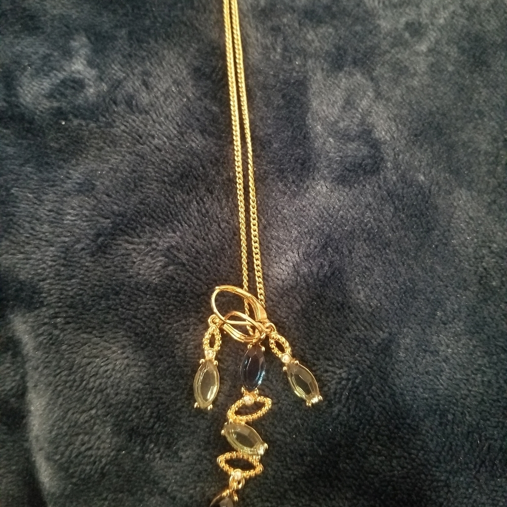 Necklace & Earring set